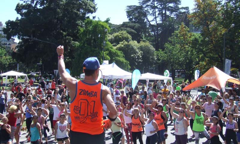 De la mano de Papa Noel, la Calle Recreativa despide el año