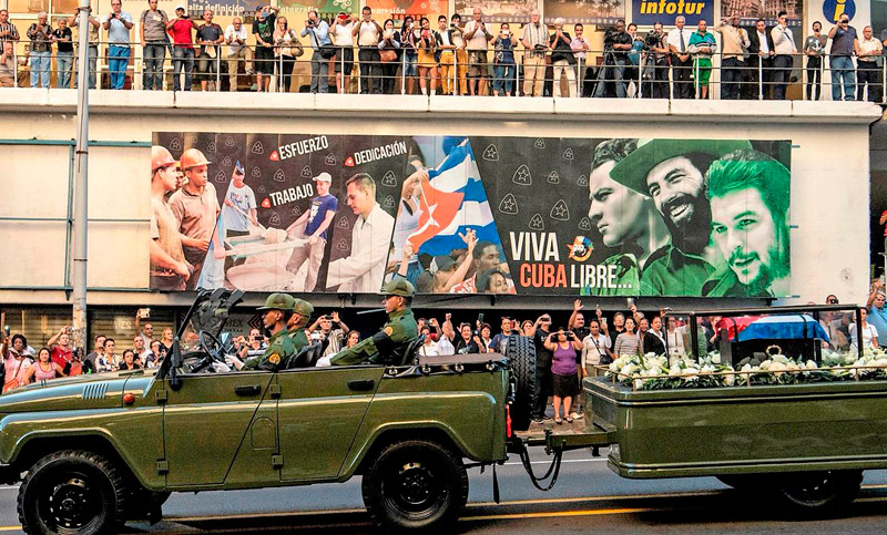 Los restos de Fidel Castro ya descansan en Santiago de Cuba