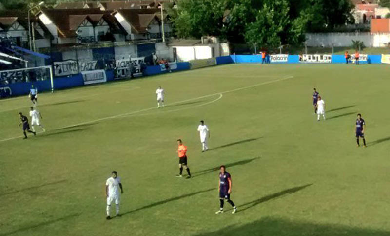 Ascenso: Central Córdoba empató sin goles en su visita a Burzaco