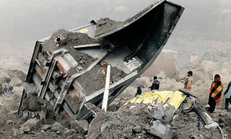 Asciende a 11 muertos el balance del accidente en una mina de India