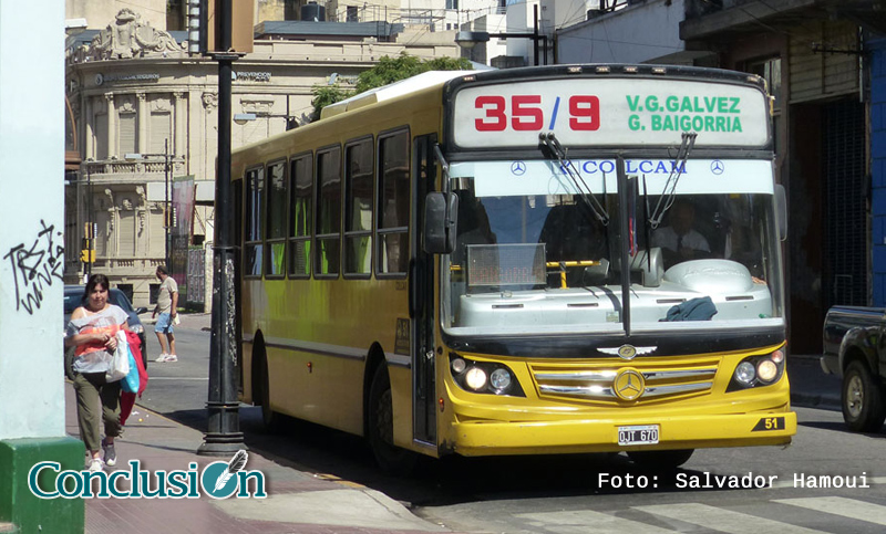 Rosario Bus deberá indemnizar a una pasajera que cayó del colectivo