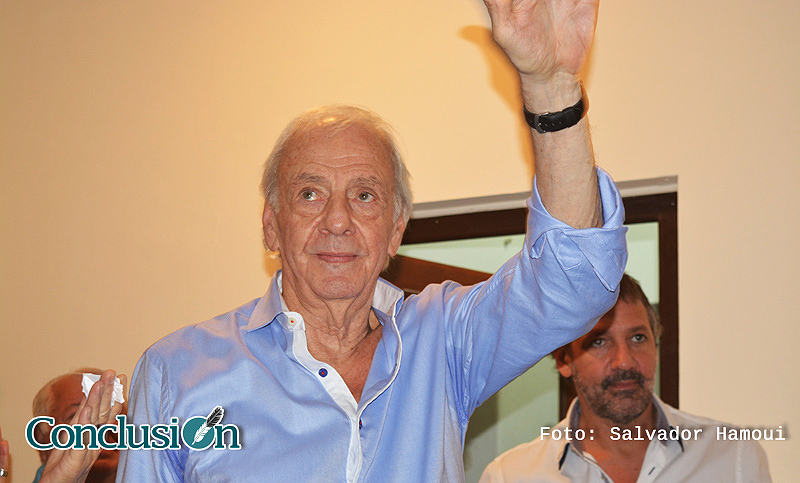 César Menotti, declarado deportista y técnico distinguido por el Concejo