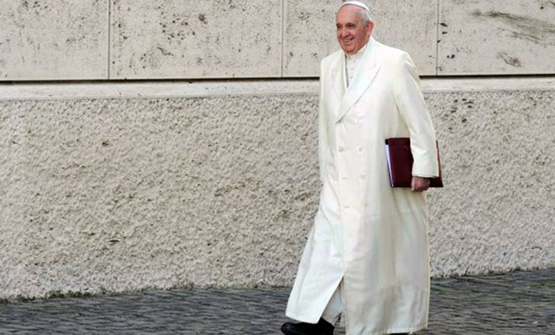 Según la prensa, el Papa estaría abierto a la posibilidad de ordenar a hombres casados