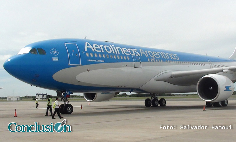 Aerolíneas Argentinas anunció la cancelación de 35 vuelos para este miércoles