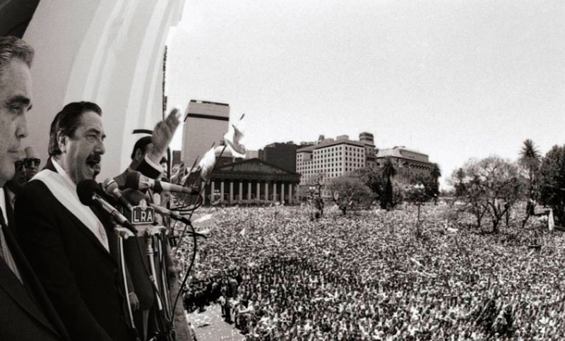 Reconocimiento a Raúl Alfonsín a 33 años de la vuelta de la democracia