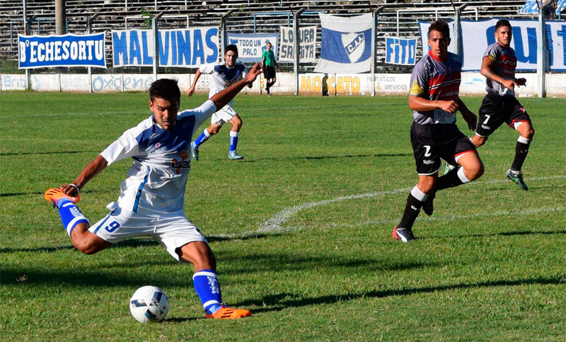 Argentino bajó al puntero Atlas y se reacomoda en la tabla
