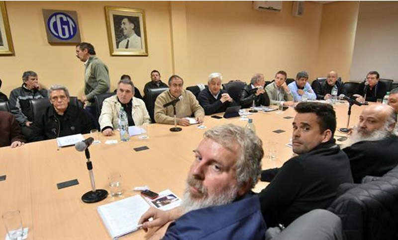 CGT y movimientos sociales a favor de ley de emergencia social