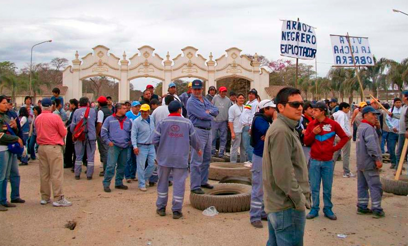 Paro y alerta de represión en un ingenio del norte salteño