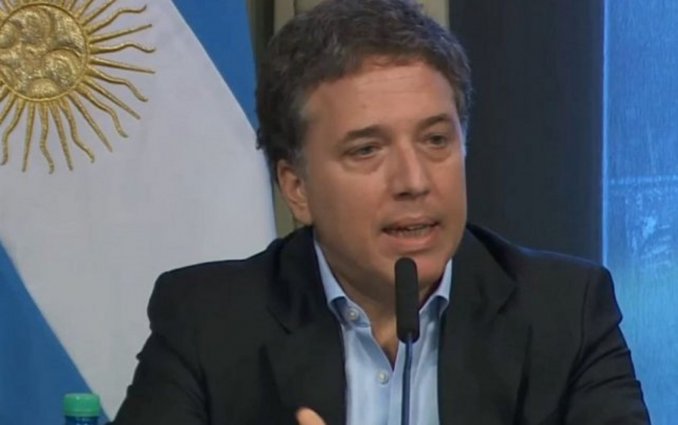 “Si la recaudación no crece todo lo esperado, se recortará el gasto público”