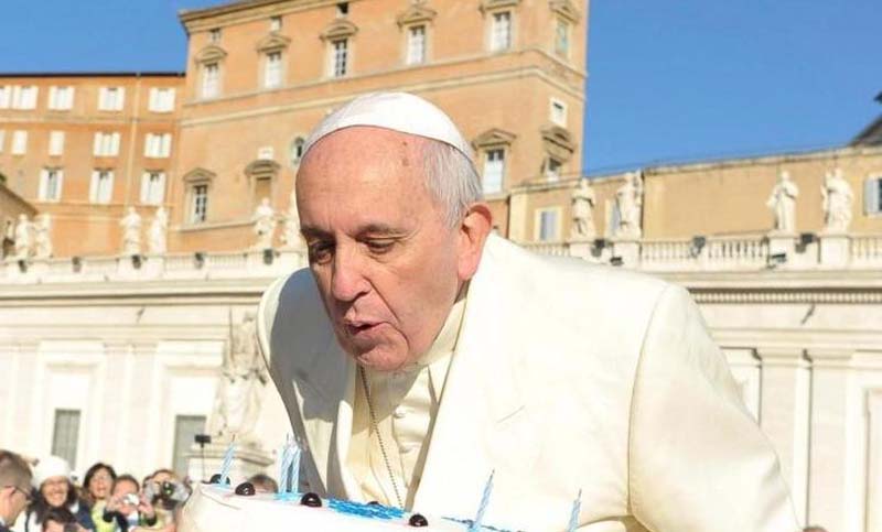 Francisco exhortó a celebrar la verdadera Navidad de Jesús