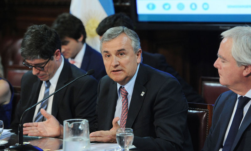 No hubo dictamen por Ganancias en el Senado: bloques piden reunión a Macri