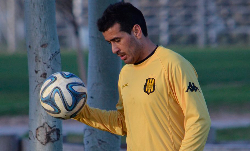 Newell’s: la llegada de Jacobo Mansilla, aún sin definición