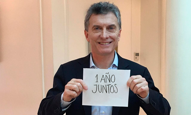 Macri y varios de sus ministros celebraron el primer año de gestión con mensajes en Facebook