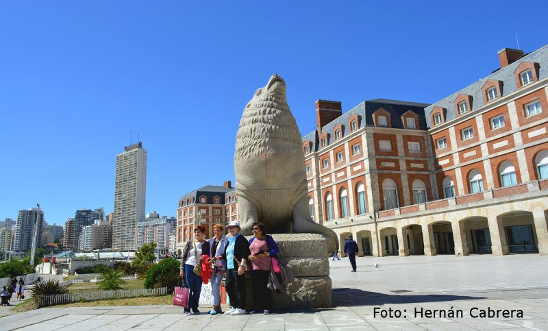 Unos 185 mil turistas ocupan el 80% de la capacidad hotelera de Mar del Plata