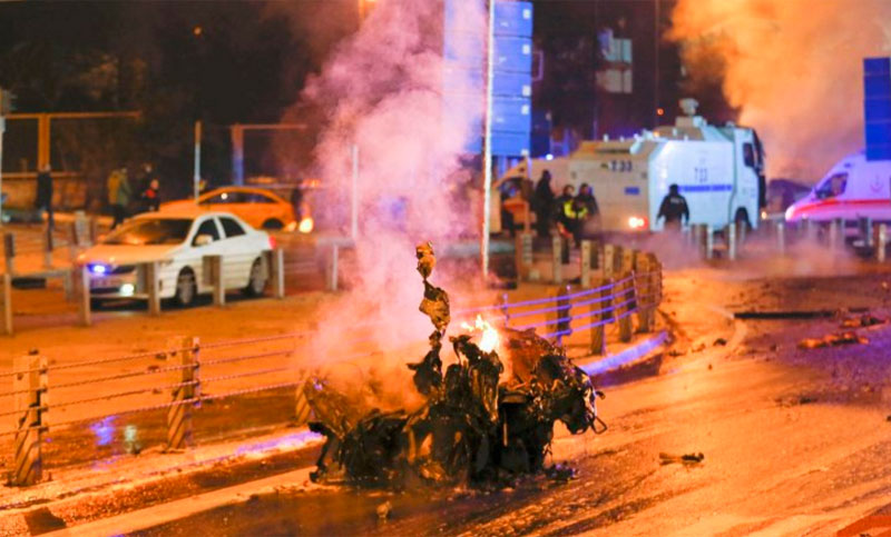 15 muertos y 69 heridos tras un atentado en Estambul