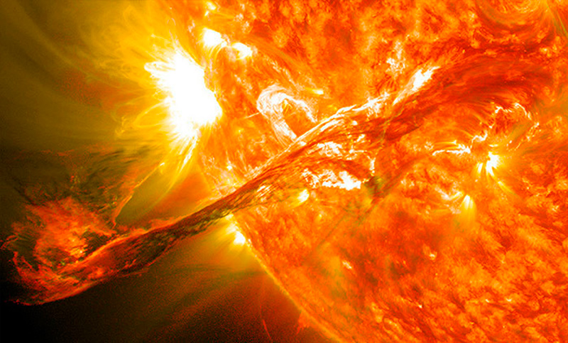 ¿Sucederá? Una tormenta solar amenaza con apagar la Tierra