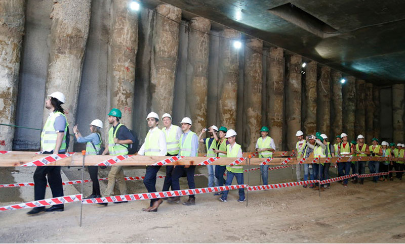 Gobierno creó comisión para controlar obra pública de transporte