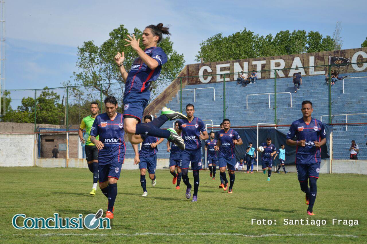 Central Córdoba volvió a los entrenamientos en el Gabino
