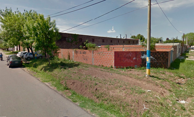 Asesinan a mujer de un disparo en el pecho en zona oeste
