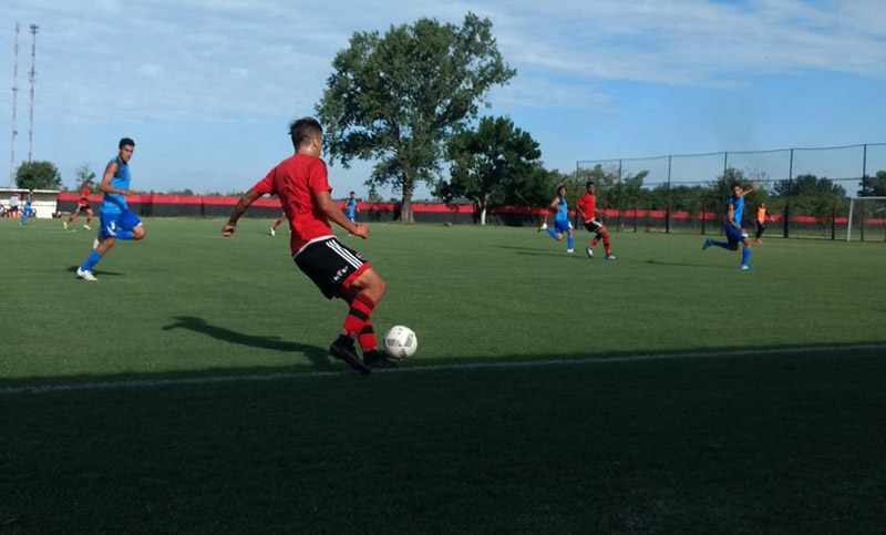 La reserva de Newell’s derrotó a Argentino en un amistoso