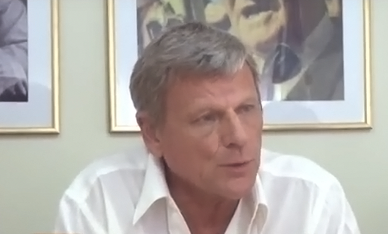 El ex secretario de Recursos Hídricos acusó al ministro Garibay por las inundaciones