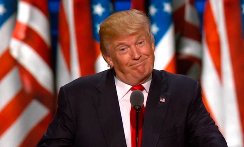 Trump asumirá la presidencia entre actos solemnes y muestras de «resistencia»