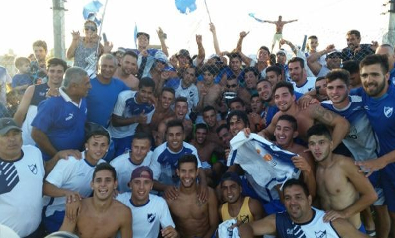 De chico, nada: el clásico fue para Argentino de Rosario