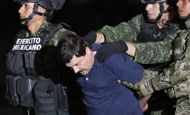 El ‘Chapo’ Guzmán fue extraditado por México a Estados Unidos