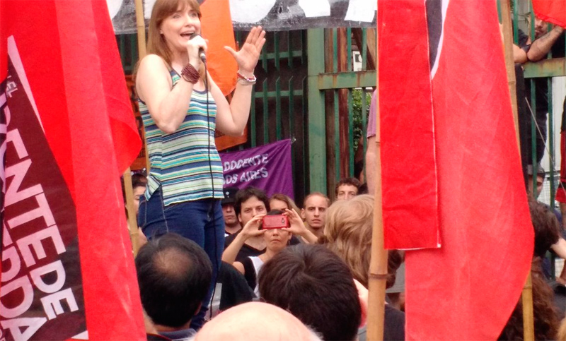 Conductora del Trece denunció un plan de flexibilización laboral en Clarín