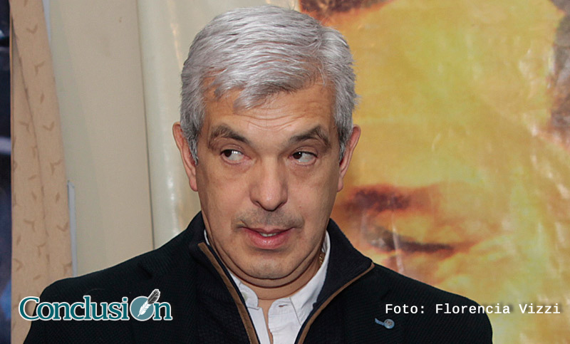 “El desafío es rearmar una oposición que le ponga un límite a Macri”