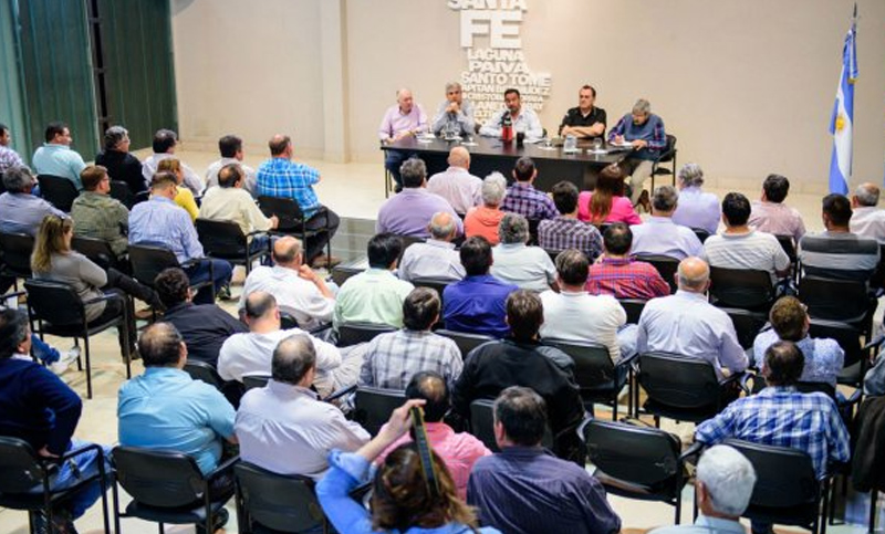 Festram pide que se convoque en forma urgente a reunión para discutir salarios