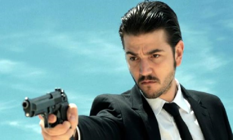 Diego Luna protagonizará la remake de «Scarface»