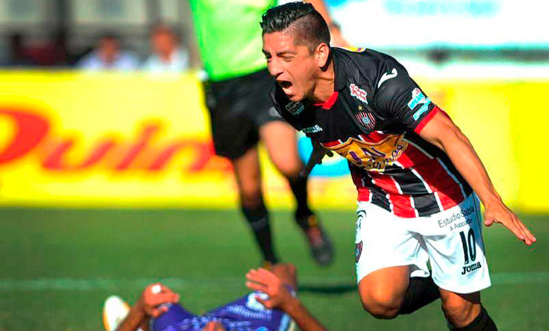 El ex Newell’s Damián Manso rescindió su contrato con Chacarita