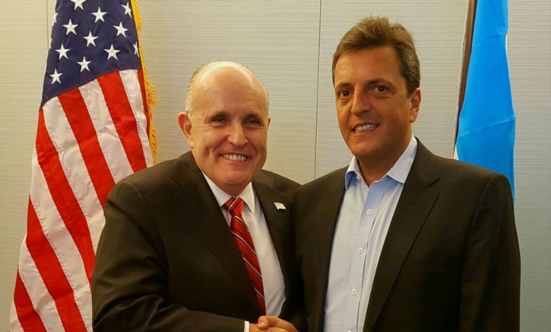 Massa firmó acuerdos de cooperación en materia de seguridad con Rudolph Giuliani