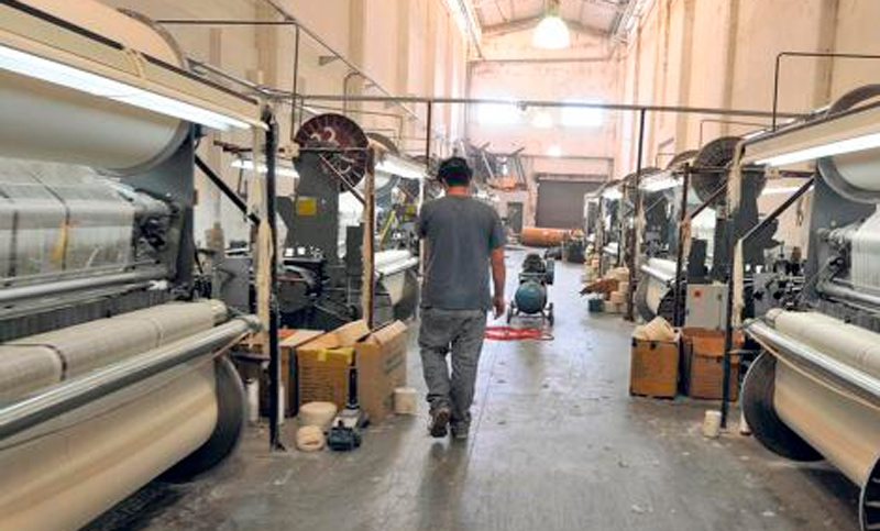 La industria sigue sin repuntar