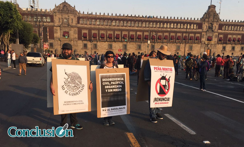 México: el «gasolinazo» tiene a la sociedad en vilo y convierte al país en un polvorín