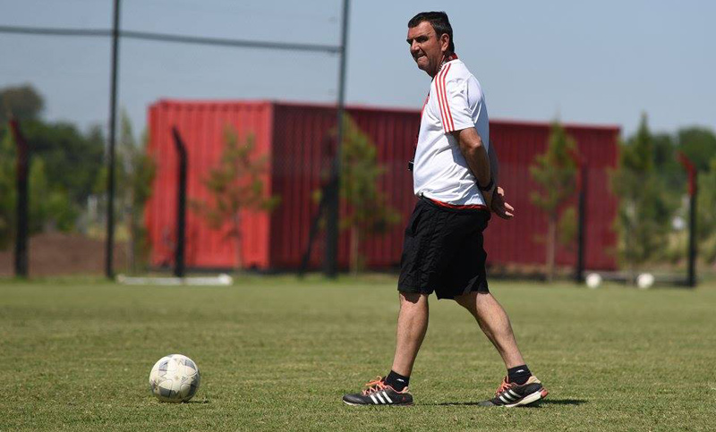 El plantel de Newell’s se reunió en Bella Vista, pero no entrenó