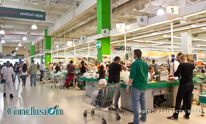 Según centrales sindicales la inflación del 2016 fue la más alta de los últimos 25 años