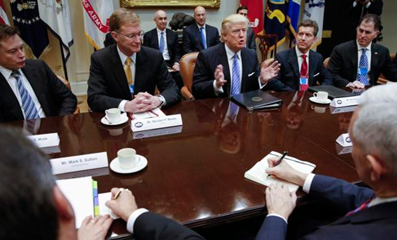 Trump firmó la orden para retirar a Estados Unidos del Acuerdo del Transpacífico