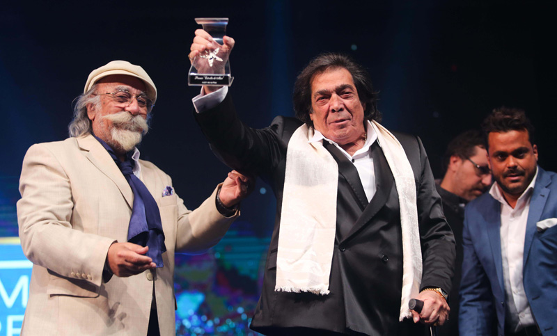 Cacho Castaña ganó el Estrella de Mar de oro