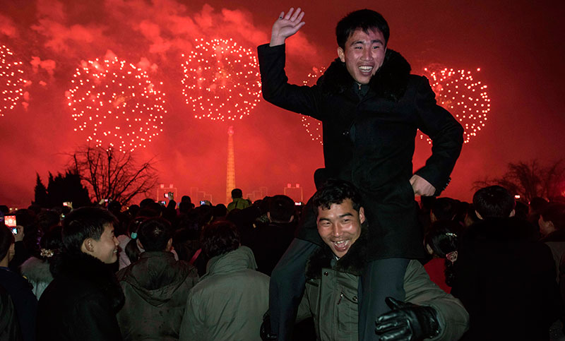 En completo hermetismo, Corea del Norte celebra a lo grande a su ex líder
