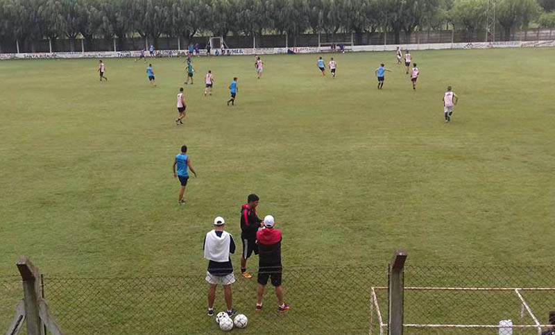 Argentino ganó dos amistosos y espera el reinicio del torneo