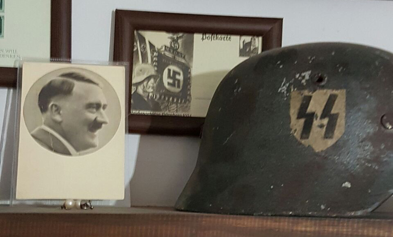 Detenido y secuestro de propaganda nazi tras una denuncia