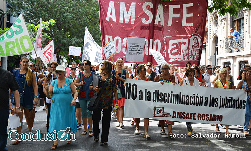 Conflicto docente: para Amsafe y Sadop es total el acatamiento al paro