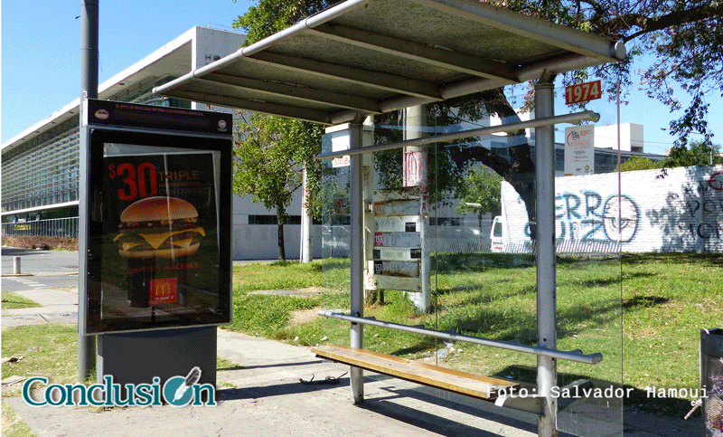 Solicitan instalación de garitas seguras para la espera del transporte urbano