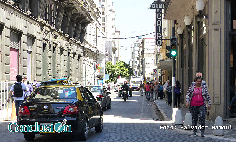 Tras las obras, se liberó la calle Santa Fe y siguen los trabajos en Sarmiento