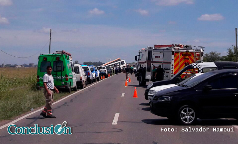 Las imágenes del fatal accidente en la ruta nacional 33