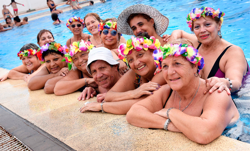 En el Polideportivo 9 de Julio hay equipo: la historia de las Aquamigas