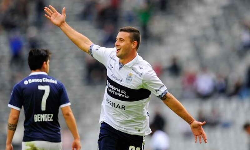 Central se interesa en Ramiro Carrera como segundo refuerzo