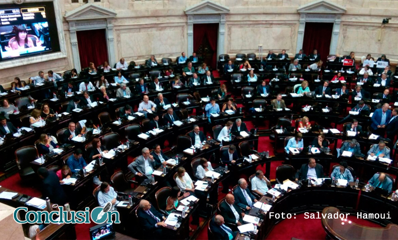 El oficialismo en Diputados convirtió en ley modificaciones en sistema de ART